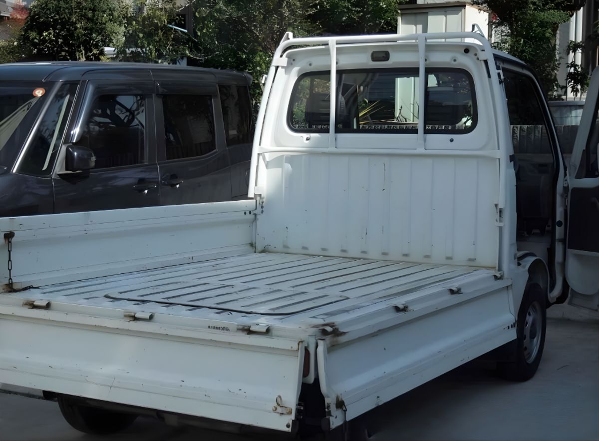 1997 Subaru Sambar Truck STD Special 2 4WD thumbnail 3